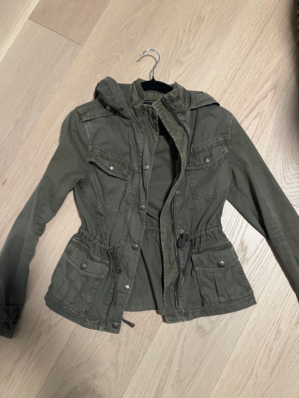 Y2k Vintage Talula Olive Green Utility Jacket with Hood and Drawstring Waist